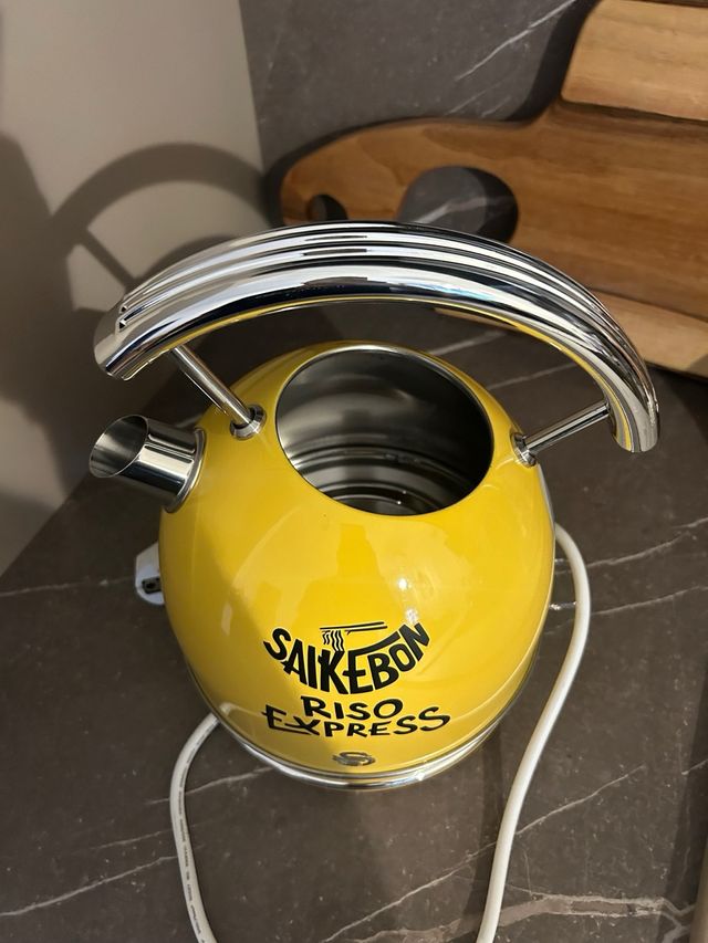 Bollitore Elettrico Giallo Swan