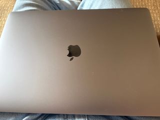 MacBook Pro 16'' i7 512GB SSD 16GB. Bateria nueva