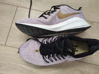 Zapatillas Nike Zoom Mujer Rosa y Dorado
