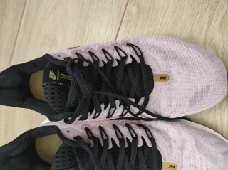 Zapatillas Nike Zoom Mujer Rosa y Dorado
