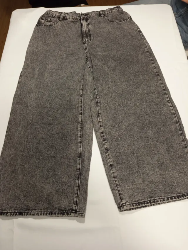 Pantalón vaquero curvy gris con goma