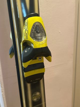 Esquís Rossignol para adulto