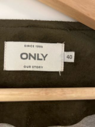 Chaqueta ONLY verde oliva Talla L