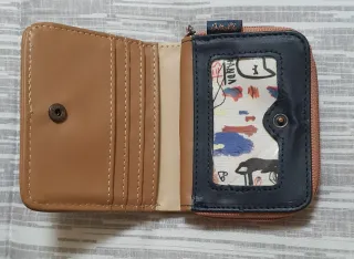 Monedero pequeño Anekke 