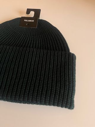Gorro Pull&Bear Negro