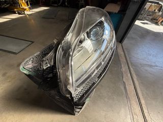 Faros Izquierdo Ford Kuga 2013