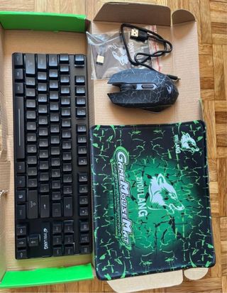 Teclado y Ratón Inalámbricos Ziyou Lang