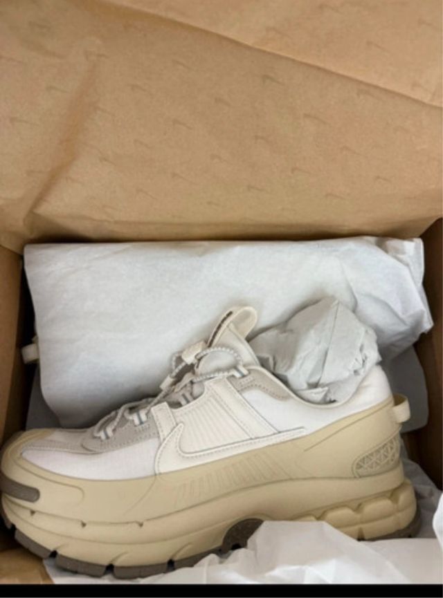 Zapatillas Nike Zoom Vomero Nuevas