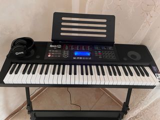 Tastiera pianoforte 61 tasti con leggio