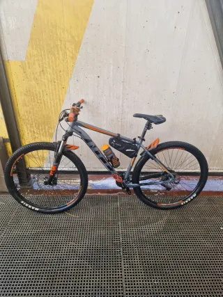 Bicicleta XC 
NTT Sport 40