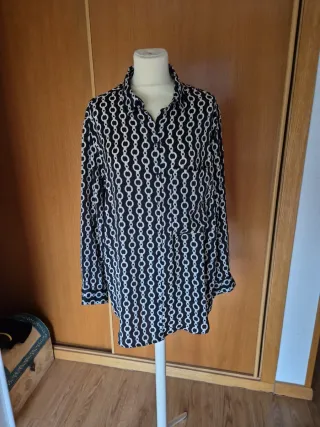Blusa Zara Estampada Cadenas - XL