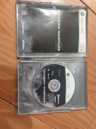 Modern Warfare 2 Steelbook + Juego XBOX 360