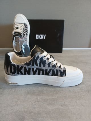 DKNY York Lace Up Sneak, talla 36(37EU)