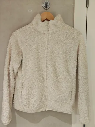 Chaqueta polar Uniqlo blanca Talla S