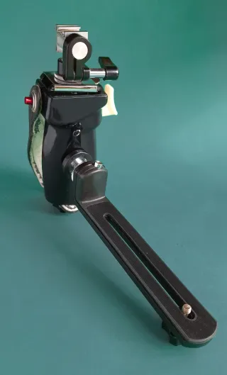 EMPUÑADURA FOTOGRÁFICA SOLIGOR PARA CÁMARA Y FLASH