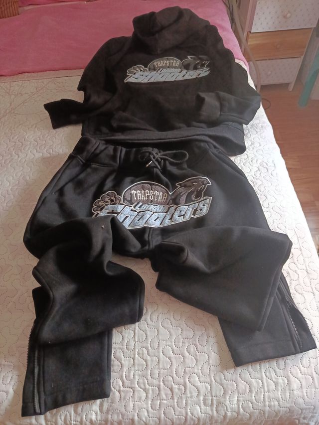 Conjunto Trapstar Negro Sudadera y Pantalón