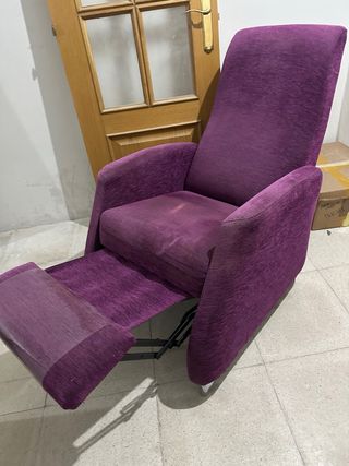 Sillón reclinable de tela morado