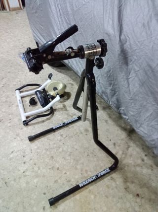 Soporte Reparación Bicicleta Wrench Force