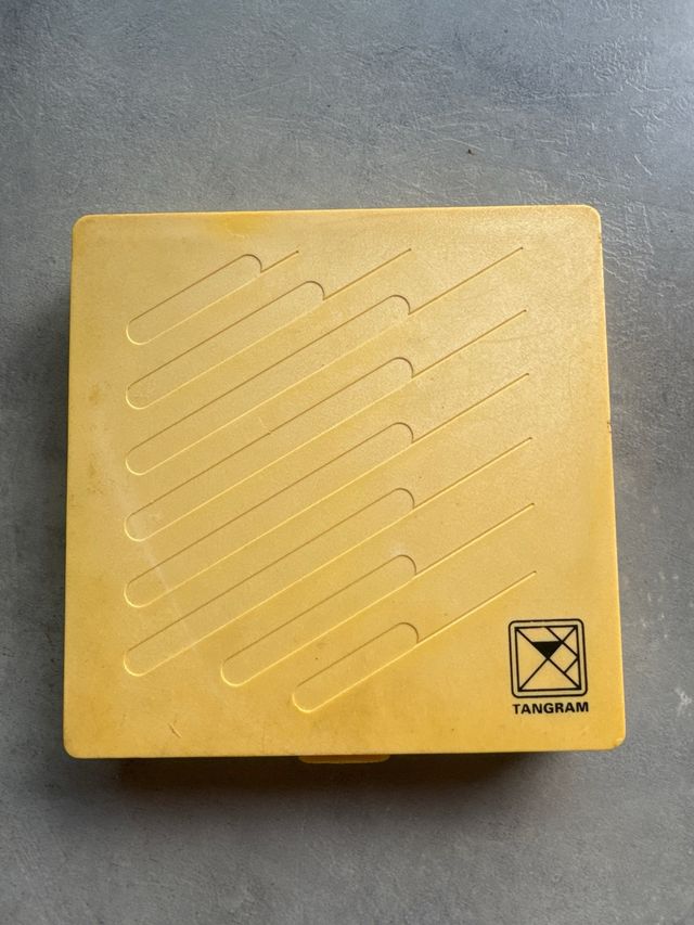 Tangram Juego de Mesa Cayro