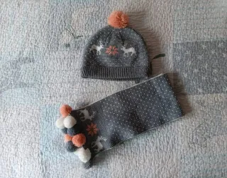 Gorro y bufanda para niña