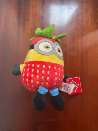 Peluche Minion Morango