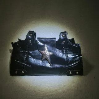 Bolso Vintage Y2K Gótico Estrella Negro Dorado