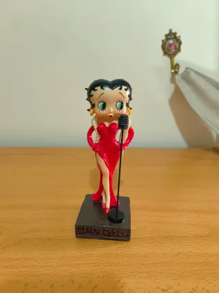 Figura Betty Boop Cantante