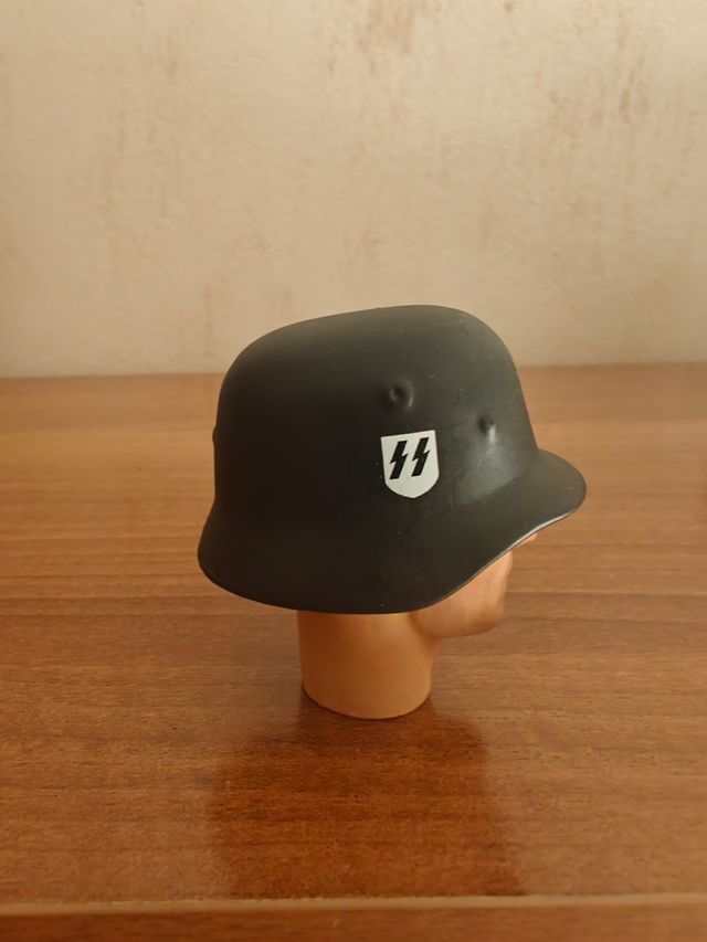 Escala 1/6 casco alemán