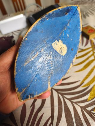 Muy antigua Caja joyero azul y dorada forma barco