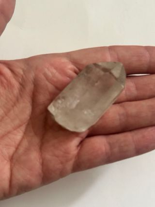 Piedra cuarzo blanco biterminado