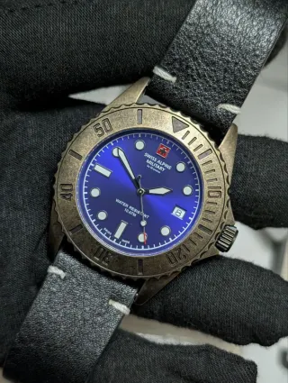 Reloj Swiss Alpine Military Diver Vintage 7051.158