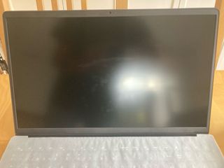 Portátil Dell Inspiron 15 3530 i3 Negro