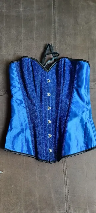 Corpiño azul brillante