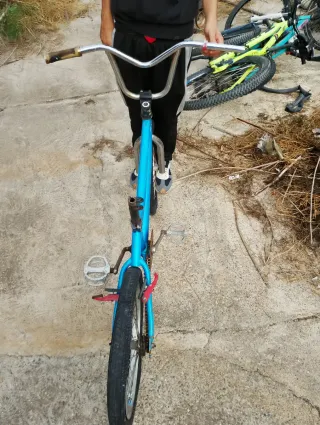 Bicicleta BMX Monty Azul