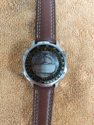 Casio DW-7100 Reloj Digital