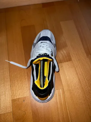 Nike Huarache Plata y Blanco