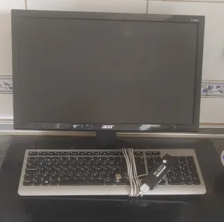 Lenovo Ideacentre 310S-08IAP Ordenador
