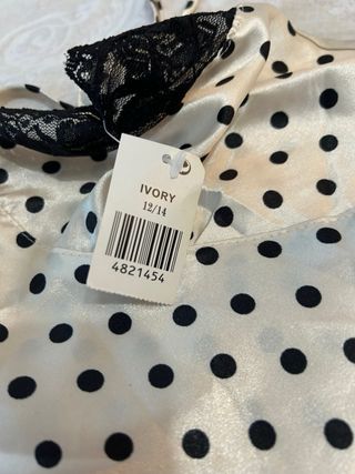 Camisón lencero lunares negro y blanco