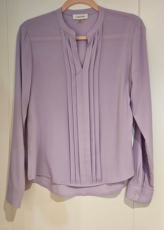 Blusa Calvin Klein Morada. Talla XS. Nueva
