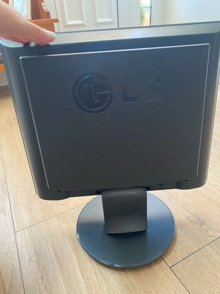 Pantalla LG Flatron Negra