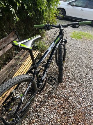 Bicicleta Mérida Big Nine 300 MTB 29”