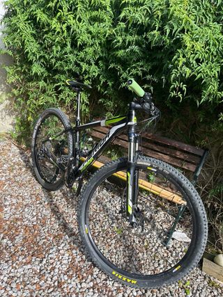 Bicicleta Mérida Big Nine 300 MTB 29”