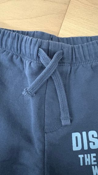 Set 2 pantaloni 18/24 mesi + 1 in omaggio 2 anni