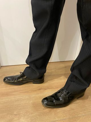Zapatos de vestir negros charol