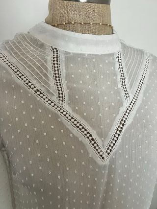 Blusa Romántica blanca T38 Stradivarius 