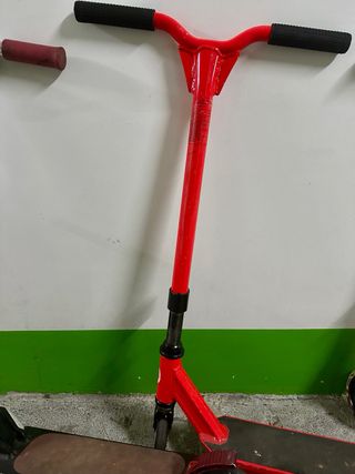 3 Patinetes de colores