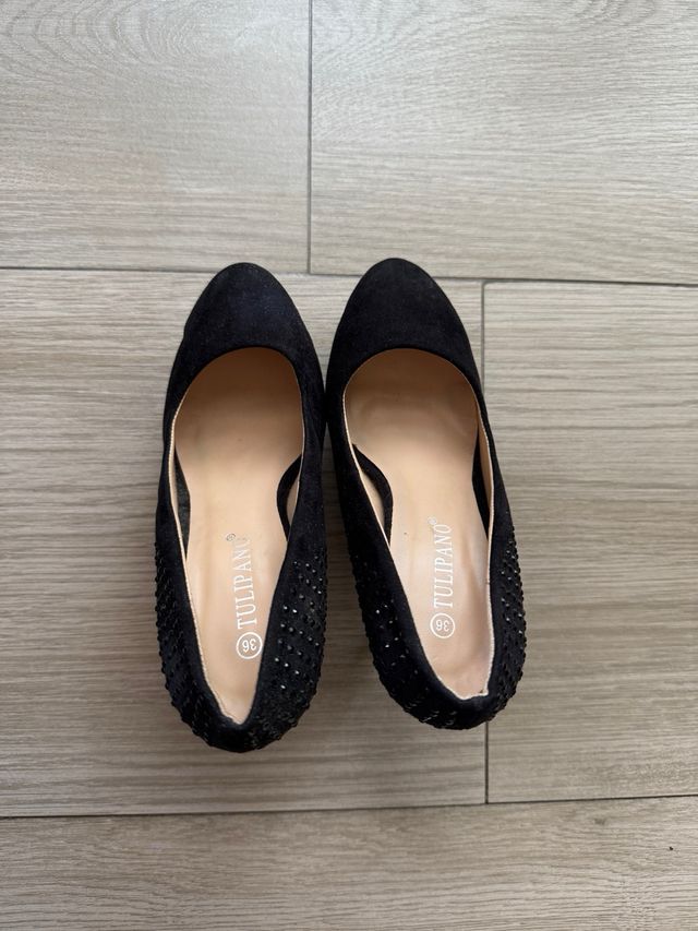 Tacchi neri con strass