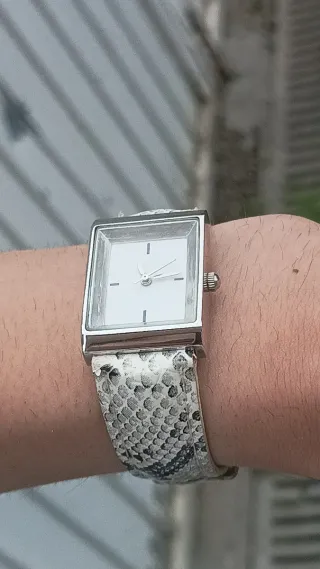 Reloj nuevo