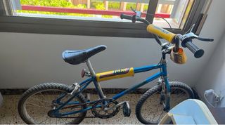 Bicicleta BMX MX Iberia. MANILLAR DESAJUSTADO