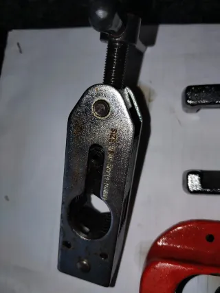 Cortatubos , abocador y abocinador 1/8-1 1/4